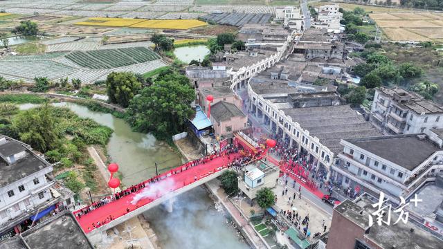 百年侨圩焕新颜！台山四九镇城贤捐赞助力“百万万工程”-5.jpg