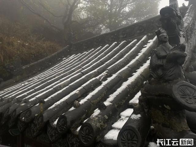 “广式降温”去了，最下气鼓鼓温“1字头”！湖北皆已下雪，广州借正在等进春-3.jpg