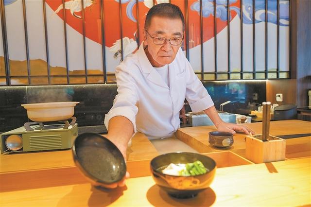 乡友圈 | 当广州好食碰见祸冈摒挡……随着记者觅味广州第一个友乡祸冈-2.jpg