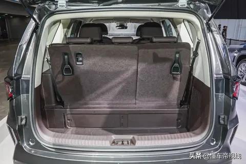 新车｜七座杂电MPV，睿蓝8左舵版外洋表态，海内13.78万元起-8.jpg