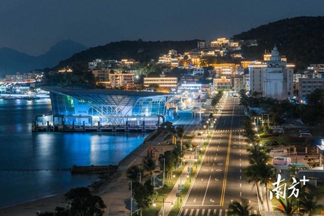 万山“串珠成链”：挨制年夜湾区最好旅游树模岛群 | 立功百万万，珠海出真效-1.jpg