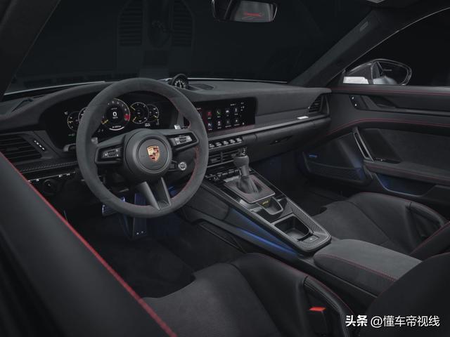 新车 | 226.8万元起/海内初次推游览版，新款保时捷911 GT3开启预卖-12.jpg