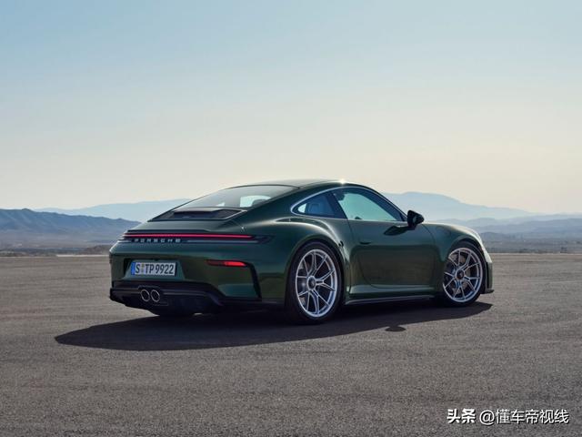 新车 | 226.8万元起/海内初次推游览版，新款保时捷911 GT3开启预卖-16.jpg