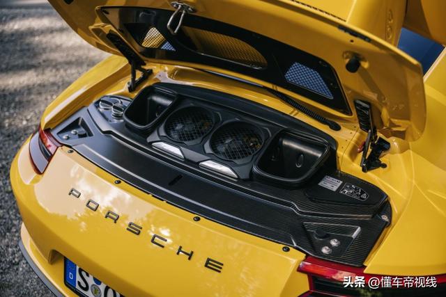 新车 | 226.8万元起/海内初次推游览版，新款保时捷911 GT3开启预卖-57.jpg