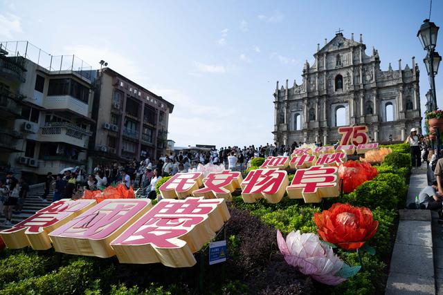 新华齐媒头条·新时期中国调研止之看地区·年夜湾区篇|挨制一流湾区 怯坐时期潮头——粤港澳年夜湾区建立纪真-4.jpg