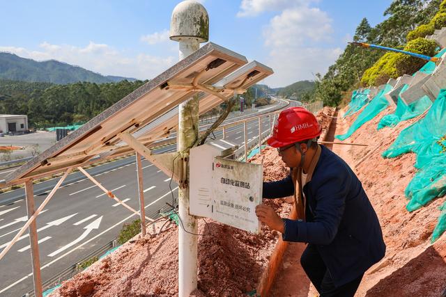 广东：黄茅海跨海通讲台山段静待通车-2.jpg