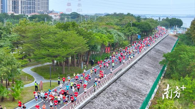 北方察看｜正在江门，跑一场马，爱一座乡-3.jpg