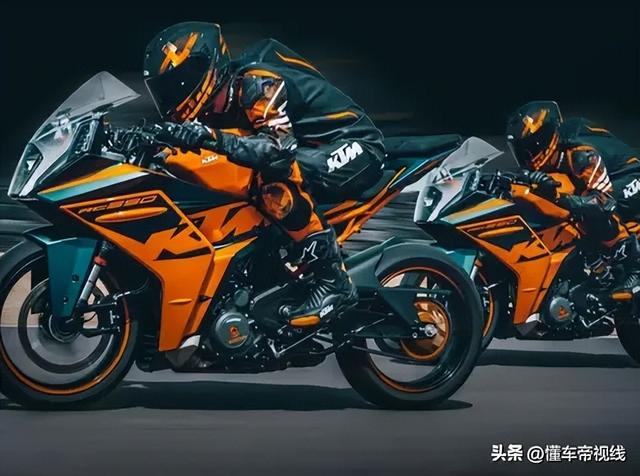 新车｜卖价69800元/新配色，2025款川崎Ninja ZX-4R上市，四缸动力-8.jpg