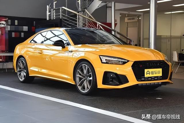 新车｜卖价71.88万元，2025款梅赛德斯-AMG CLE 53上市，合作宝马M4-18.jpg