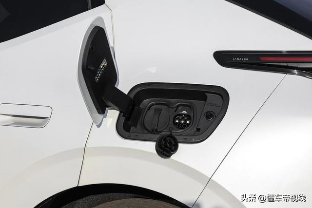 新车 | 松散型SUV/绝航530千米，发克Z20开启托付，限时13.59万元起-48.jpg