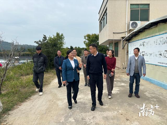 珠海市陆地开展团体到闸坡展开调研举动-2.jpg