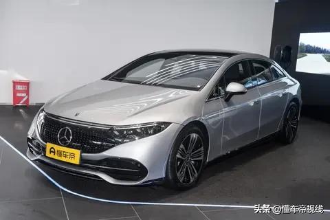 新车 | 卖80.8万元，蔚去ET9署名版上市，专属尾标/杂电年夜型车-21.jpg