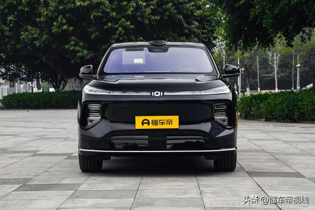 新车 | 家用年夜5座SUV/装备后排座椅减热透风，少安启源C798真车表态-2.jpg